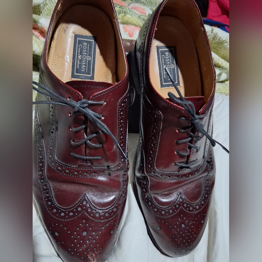 Vintage Brown  Bostonian Crown Windsor 9 D/B Leather Wingtip Oxford Dress Shoes